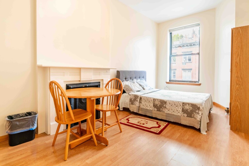 rooms for rent in Manhattan